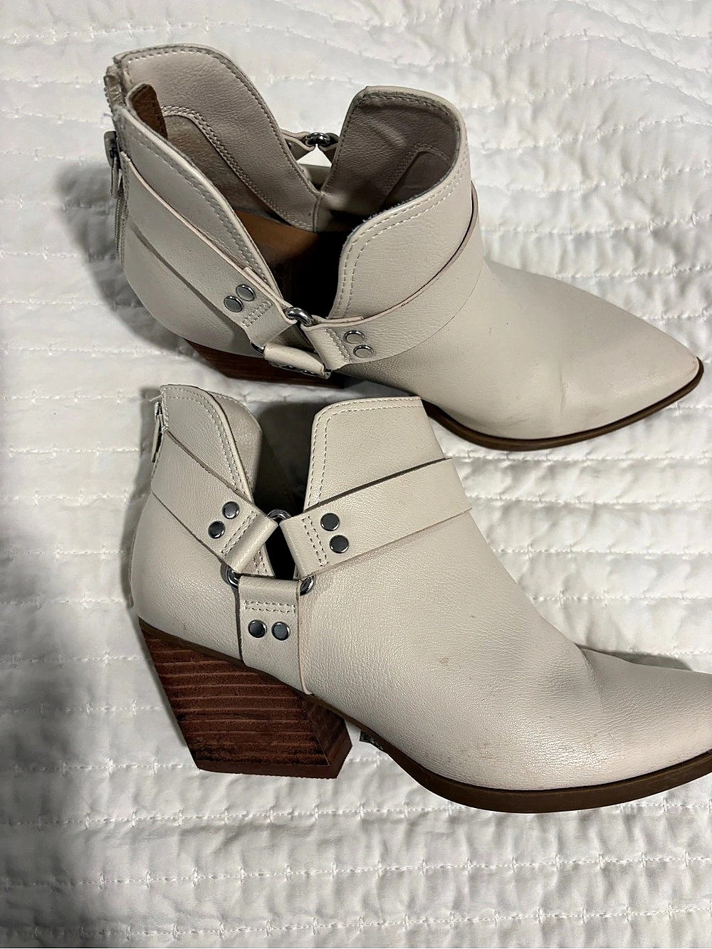 DV Dolce Vita Kosta Western-Inspired Bootie Heeled Boots in White